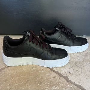 Authentic Nike Air Force 1 Pixel - Size 7.5
